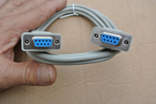New 6ft null modem - null,